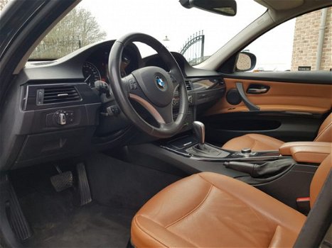 BMW 3-serie Touring - 320i Executive Panorama Leder Navi - 1