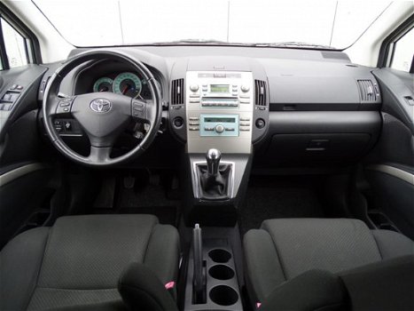 Toyota Verso - 1.8 VVT-i Dynamic | Climate en cruise control | LM velgen | Privacy glass - 1