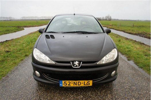 Peugeot 206 - 1.4 XR Challenge - 1