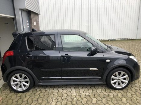 Suzuki Swift - 1.3 Shogun SPORT5DRSAIRCONAVI SCHERM - 1