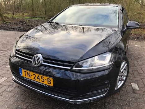 Volkswagen Golf - 1.4 TSI ACT Highline 2013/DSG/CLIMA/INRUIL/ - 1