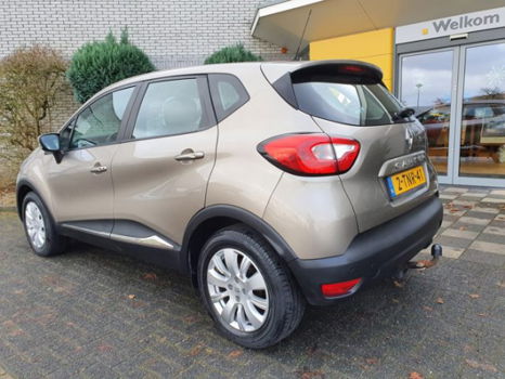 Renault Captur - 0.9 TCe Expression | inclusief rijklaarpakket twv € 695, - (foto 2) | Hoge instap - 1