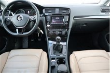 Volkswagen Golf - 1.2 TSI Highline