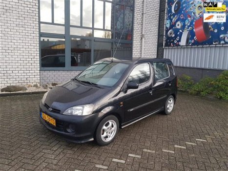 Daihatsu Young RV - 1.3-16V XTi Automaat 1 jaar Apk Nap Stuurbekrachtiging - 1