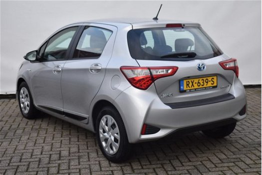 Toyota Yaris - 1.5 HYBRID DESIGN RED - NAVIGATIE - 1