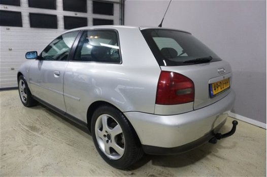 Audi A3 - 1.9 TDI Ambition - 1