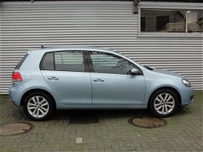 Volkswagen Golf - 1.2 TSI Comfortline BlueMotion Automaat I Pdc I LM velgen