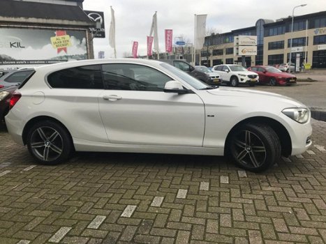 BMW 1-serie - 114i Upgrade Edition Org.NL|M|Navi groot|Sportstoelen|Parelmoer|Leer - 1