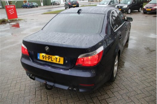 BMW 5-serie - 530i High Executive | Groot Navigatie | Xenon | Leer | APK 20-09-2020 - 1