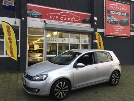 Volkswagen Golf - 2.0 TDI | 5deurs | led | clima | APK - 1