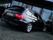 BMW 3-serie Touring - 318i Business Line Clima/Cruise/Navi/Elek.pakket/Winterset/Facelift - 1 - Thumbnail