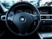 BMW 3-serie Touring - 318i Business Line Clima/Cruise/Navi/Elek.pakket/Winterset/Facelift - 1 - Thumbnail