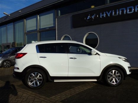 Kia Sportage - 1.6 GDI X-treme Executive Navigatie/Panoramdak - 1