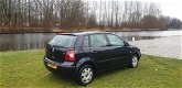 Volkswagen Polo - 1.4-16V Comfortline 5 deurs airco cv op afs elekramen stuurbkr - 1 - Thumbnail