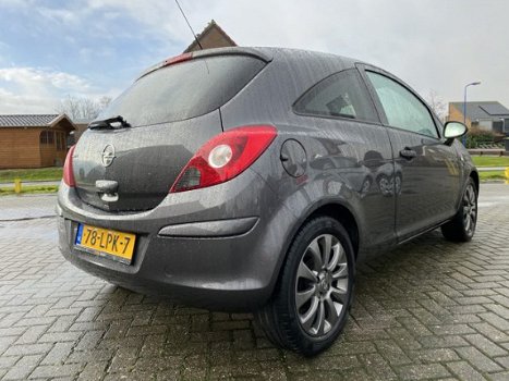 Opel Corsa - 1.2-16V '111' Edition - 1