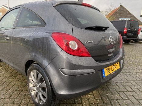 Opel Corsa - 1.2-16V '111' Edition - 1