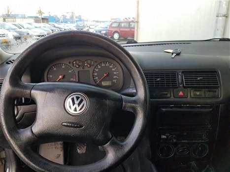 Volkswagen Golf - 1.9 TDI - 1