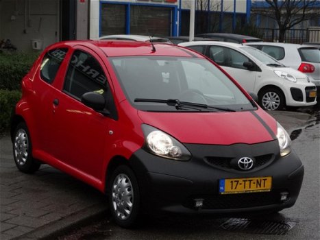 Toyota Aygo - 1.0-12V - APK MEI 2020 - ALARM - AIRCO - UNIEK - 1