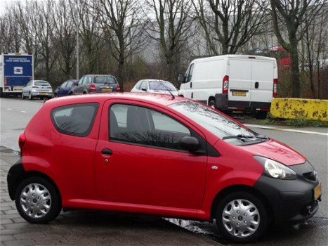 Toyota Aygo - 1.0-12V - APK MEI 2020 - ALARM - AIRCO - UNIEK - 1