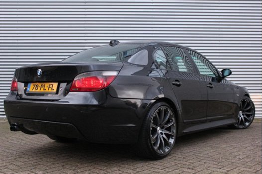 BMW 5-serie - 530d Executive / AUT. / XENON / LEDER / SPORTSTOELEN / M-PAKKET - 1