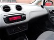 Seat Ibiza - 1.6-16V Sport /AIRCO/Cruise control/CV/Armsteun/15'LM/ISOFIX/NAP 2e eig - 1 - Thumbnail
