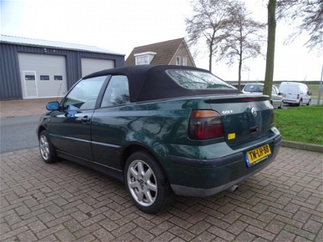 Volkswagen Golf Cabriolet - 1.8 Trendline - 1