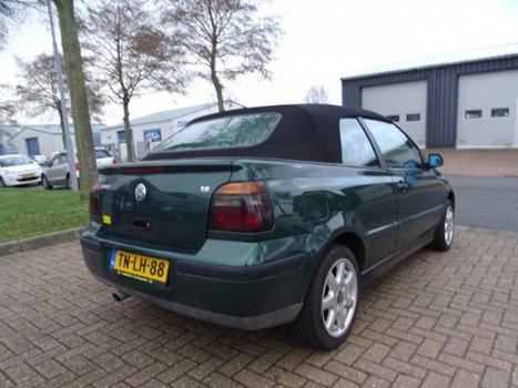 Volkswagen Golf Cabriolet - 1.8 Trendline - 1