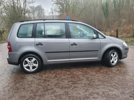 Volkswagen Touran - 1.9 TDI Trendline /NAVI/ CLIMA/ EURO 4/ BJ 2007 - 1