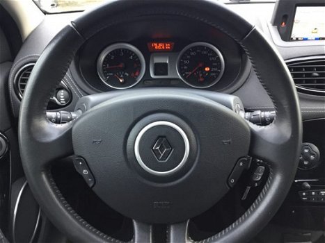 Renault Clio - 1.5 dCi Night & Day | CLIMA | NAVI | TREKHAAK | - 1