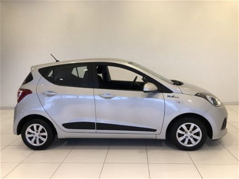 Hyundai i10 - 1.0i i-Motion Comf. Climate | Cruise | 1.000, - Slooppremie - 1