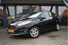 Ford Fiesta - 1.5 TDCi Titanium [ NAVIGATIE CRUISE / CLIMATE CONTROLE LED PARKEERSENSOREN ]