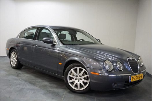 Jaguar S-type - 2.7D V6 Executive - 1