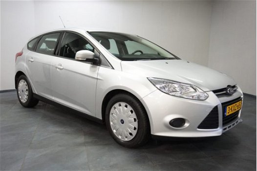 Ford Focus - 1.6 TDCI ECOnetic Lease Trend - 1