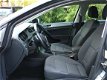 Volkswagen Golf - 1.2 TSI Comfortline *NL-auto*Cruise control*Navigatie - 1 - Thumbnail