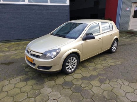 Opel Astra - 1.8 Enjoy BJ2004/APK/AIRCO/NAP/AUTOMAAT - 1