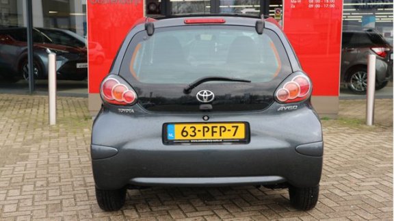 Toyota Aygo - 1.0-12V Cool 5-Deurs | Airco | Stuurbekrachtiging | Radio CD-Speler | - 1