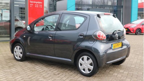 Toyota Aygo - 1.0-12V Cool 5-Deurs | Airco | Stuurbekrachtiging | Radio CD-Speler | - 1