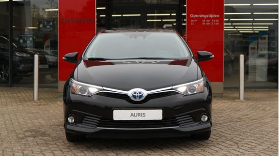 Toyota Auris - 1.8 Hybrid Dynamic | Navigatie | Bluetooth | Parkeer Camera | - 1