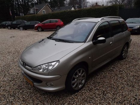 Peugeot 206 SW - 1.6-16V Air-line 3 automaat - 1