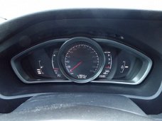 Volvo V40 - 1.6 D2 Momentum NAVI, CLIMA, CRUISE, TREKH, LMV