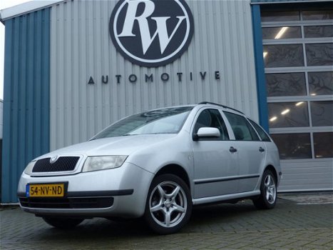 Skoda Fabia Combi - 1.4-16V Airco/Cruise/Cpv/ NL Auto/ N.A.P - 1