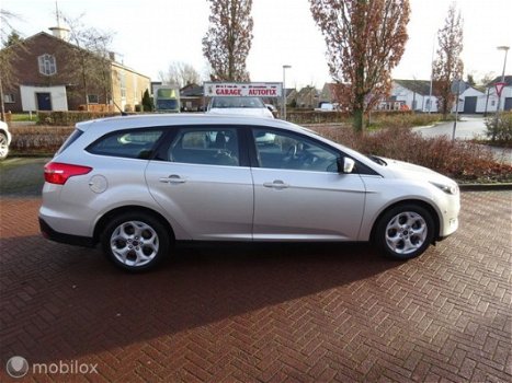 Ford Focus Wagon - 1.5 TDCI 120 pk Titanium Uitz Mooi - 1