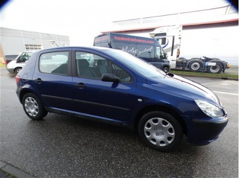 Peugeot 307 - 2.0 HDi XR / AIRCO / GOED ONDERHOUDEN - 1