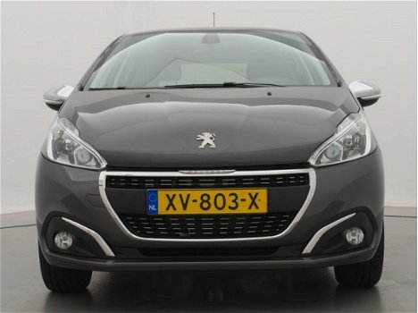 Peugeot 208 - 1.2 82pk Signature | Navigatie | Parkeersensoren | Airco | - 1