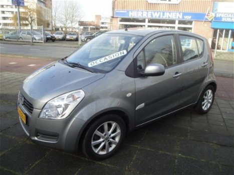 Suzuki Splash - 1.0 VVT Comfort met o.a. Airco, LM-velgen en Lage KM-stand - 1