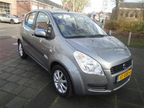 Suzuki Splash - 1.0 VVT Comfort met o.a. Airco, LM-velgen en Lage KM-stand - 1