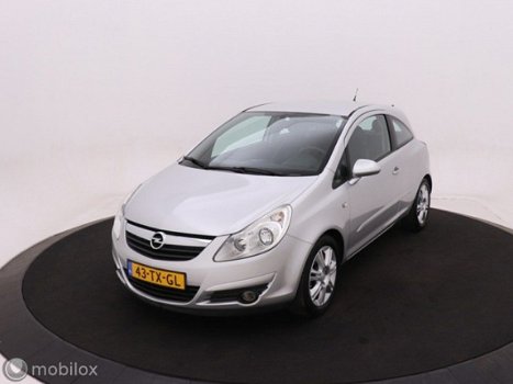 Opel Corsa - 1.4-16V Cosmo - 1