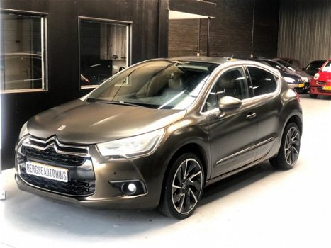 Citroën DS4 - 2.0 HDI Sport Chic Mat Bruin Massage 163PK - 1