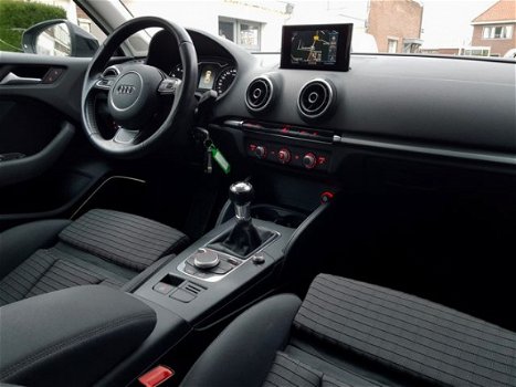Audi A3 Sportback - 1.4 TFSI COD AMBITION PRO-LINE NAVI AIRCO 6VERSN LMV - 1