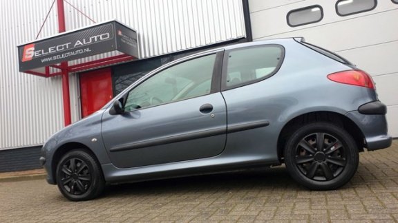 Peugeot 206 - 1.4 One-Line *2006*Goed onderhouden*Airco*NAP - 1